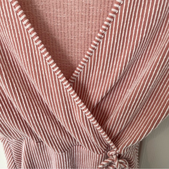CAUTION TO THE WIND Striped Faux Wrap Blouse | XS - Picture 4 of 5